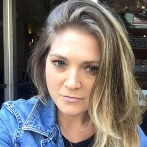 Meet your Posher, Roanne